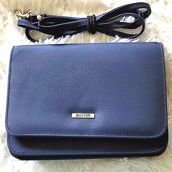 Buxton Handbags - Buxtin Crossbody EUC